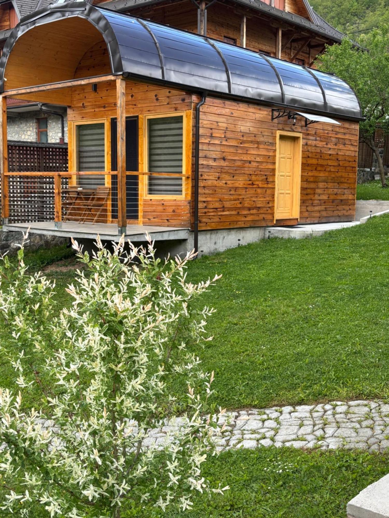 Apartman Lenka Μόκρα Γκόρα Εξωτερικό φωτογραφία
